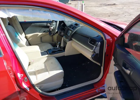 2014 Toyota Camry Le from USA, damaged, VIN 4T1BF1FK5EU841118